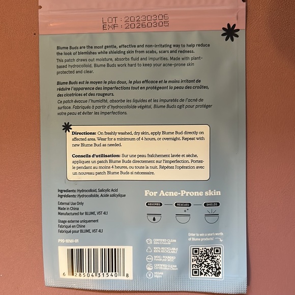 Unused high end skincare bundle with 2 mascaras. - Picture 2 of 10